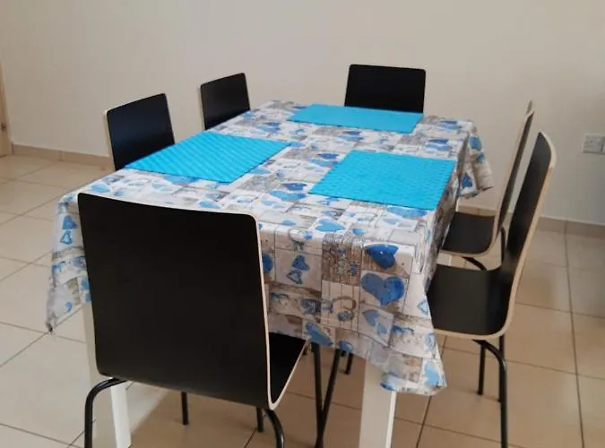 Lägenhet Larnaca Xylophagou 2-bedroom With A Shaded Terrace *