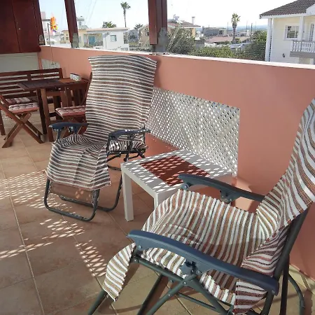 Larnaca Xylophagou 2-bedroom With A Shaded Terrace Apartament *